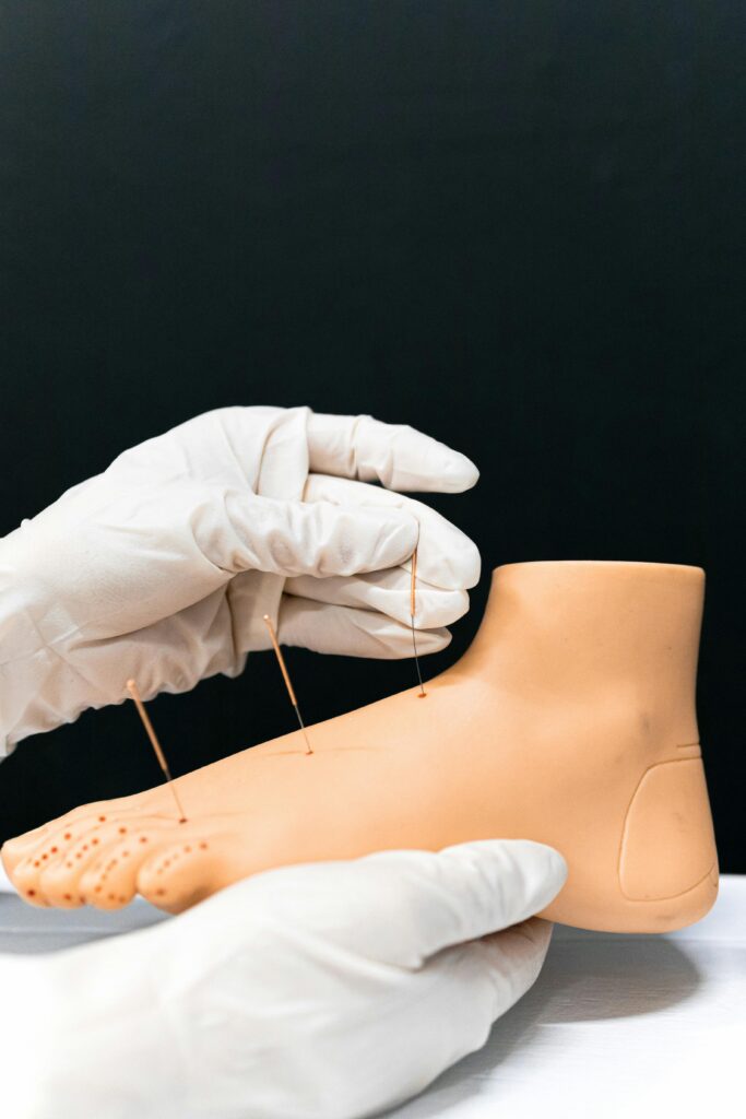 Exploring Different Ways Hypnosis Can Help You Live Happier